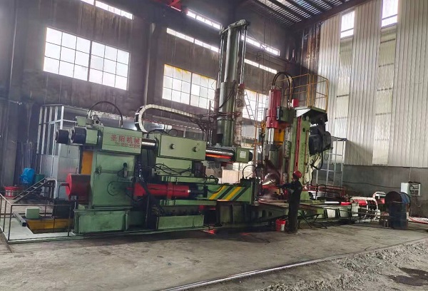 D53KA-4500数控径轴向碾环机